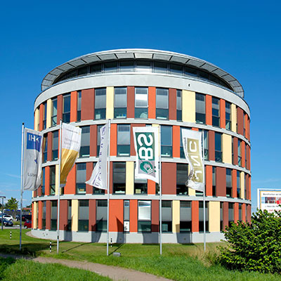 L-Haus-der-Wirtschaft-Ahrensburg-400